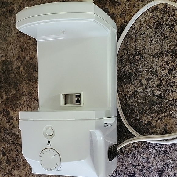 Gevalia Coffee Bean Grinder. Used Clean Works Well. My Guess Early 2000 Model. - Picture 3 of 16